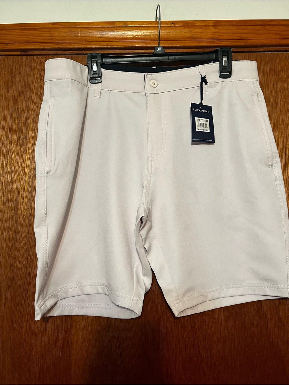 Rockport Men's Light Beige Flat-Front Performance Shorts